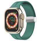 Cinturino in silicone Luma con chiusura magnetica per Apple Watch