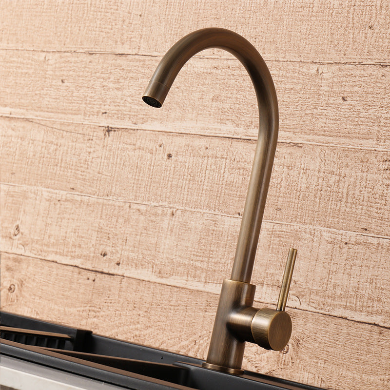 Antique Bronze Kitchen Faucet With Single Handle And Smooth Operation