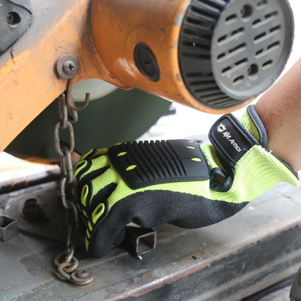 VibraGuard Thermal Work Gloves With Vibration Damping For Comfort