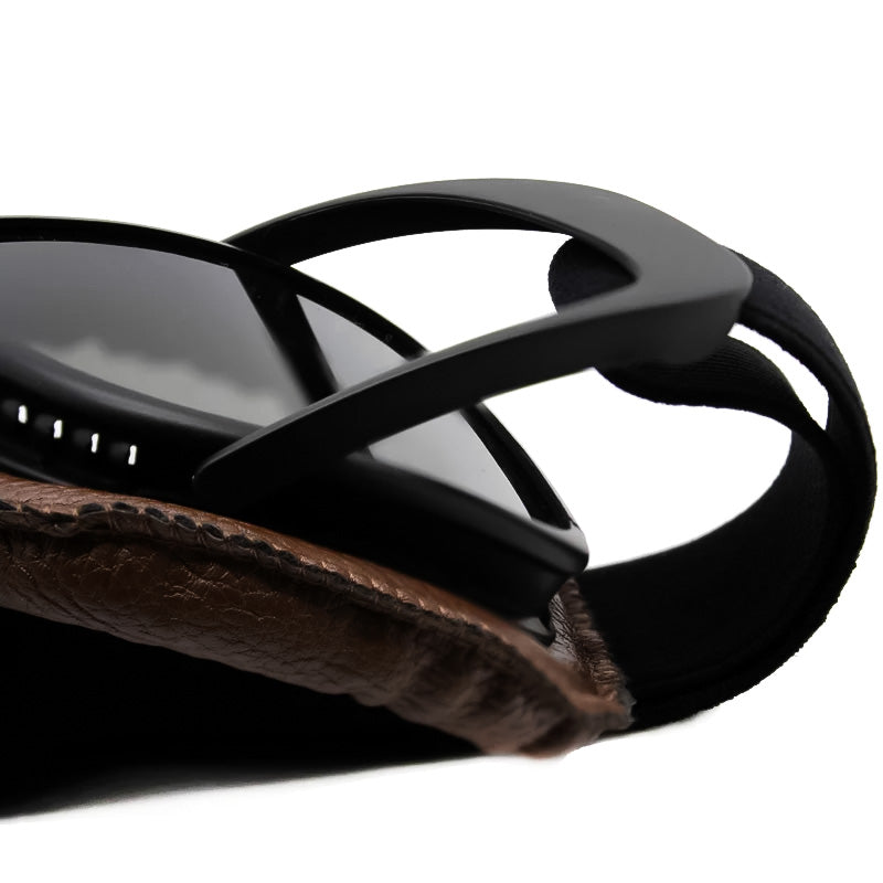 Gafas plegables RetroGuard Gear para motociclistas en movimiento