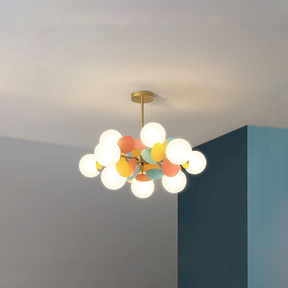 מנורת תלייה LED אקרילית AstraLumen לעיצוב פנים מודרני