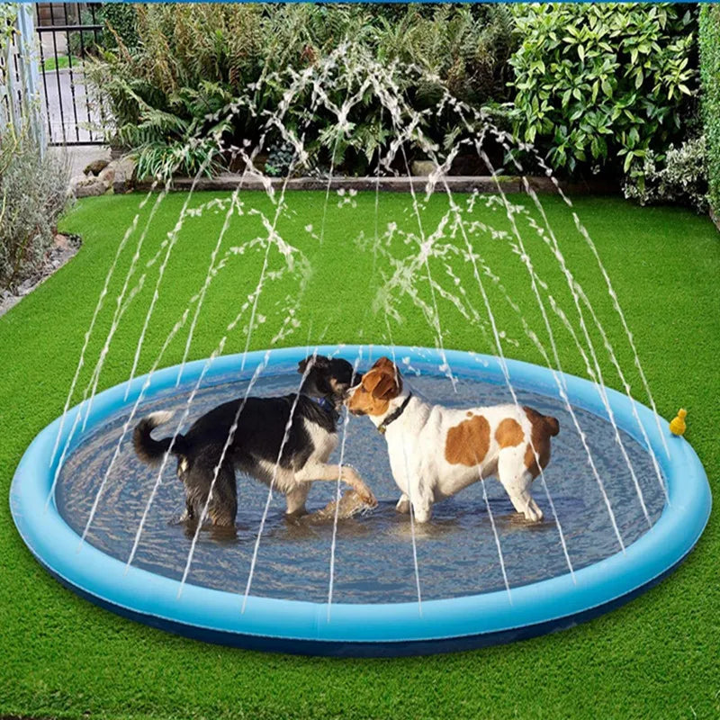 水しぶき付きインフレータブル犬用スプラッシュパッドで、この夏犬を涼しく保つ