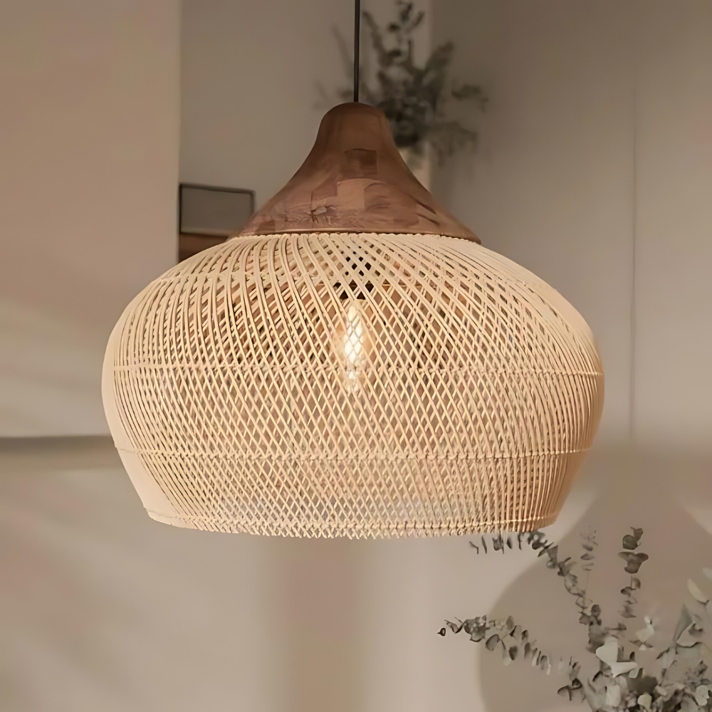 Kevara Boho ručně tkané ratanové závěsné světlo s přírodním stínidlem