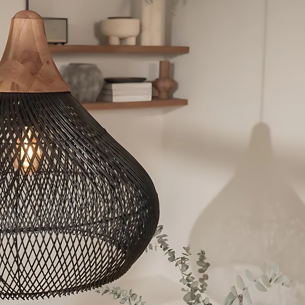 Asterra håndvævet rattan loftspendel til boho-dekoration