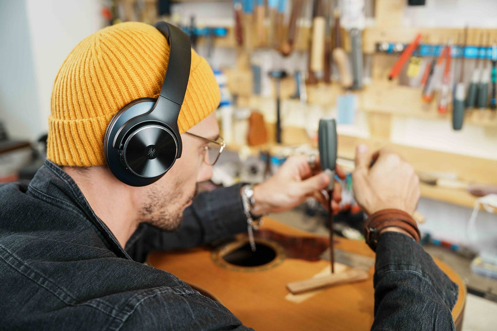 Kirrea Kablosuz Kulak Üstü Kulaklıklar, ANC ve Bluetooth 5.0 Mikrofonlu