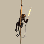 Luz de Teto com Macaco Jungle Buddy e Corda de Juta