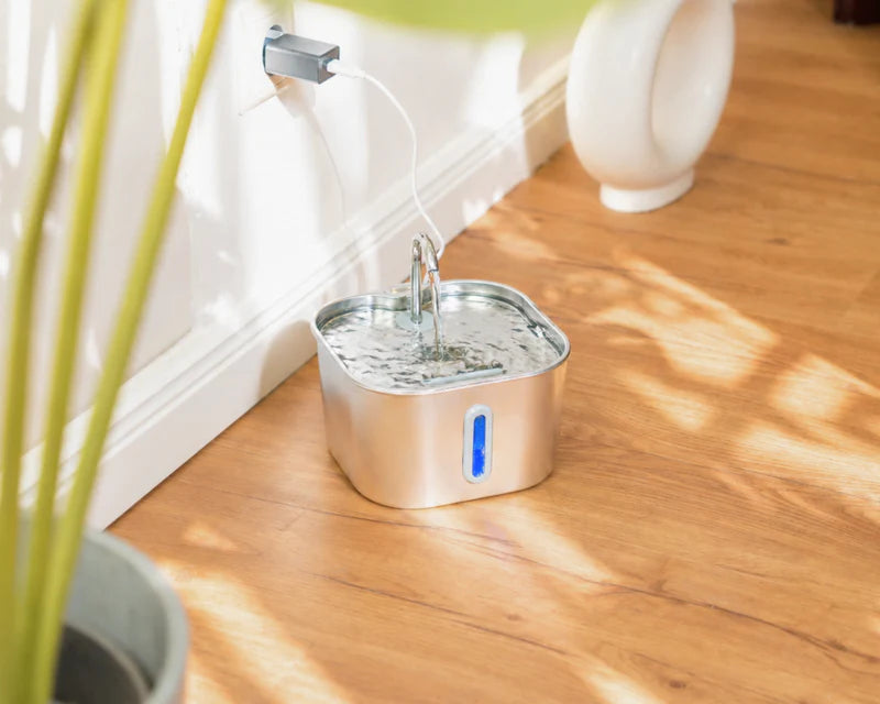 Compact Stainless Steel Cat Water Fountain with Silent Pump