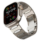 Tali Titanium Aureon Dengan Kunci Kupu-Kupu Untuk Apple Watch Ultra 1/2