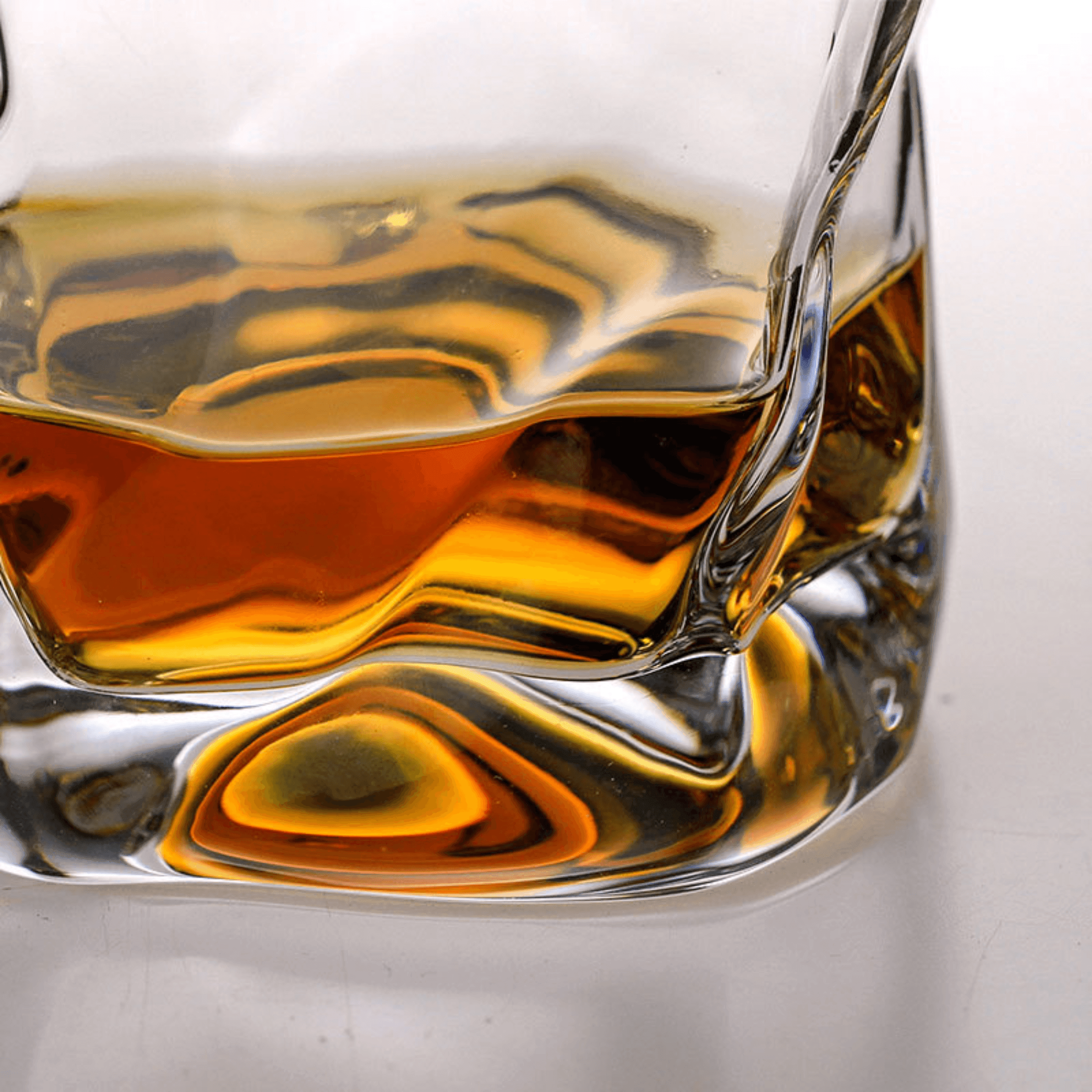 Verre à whisky Astra Kiriko avec motif froissé de l'artisanat Edo
