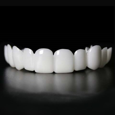 LumaGrin Quick Snap Veneers For Upper And Lower Teeth