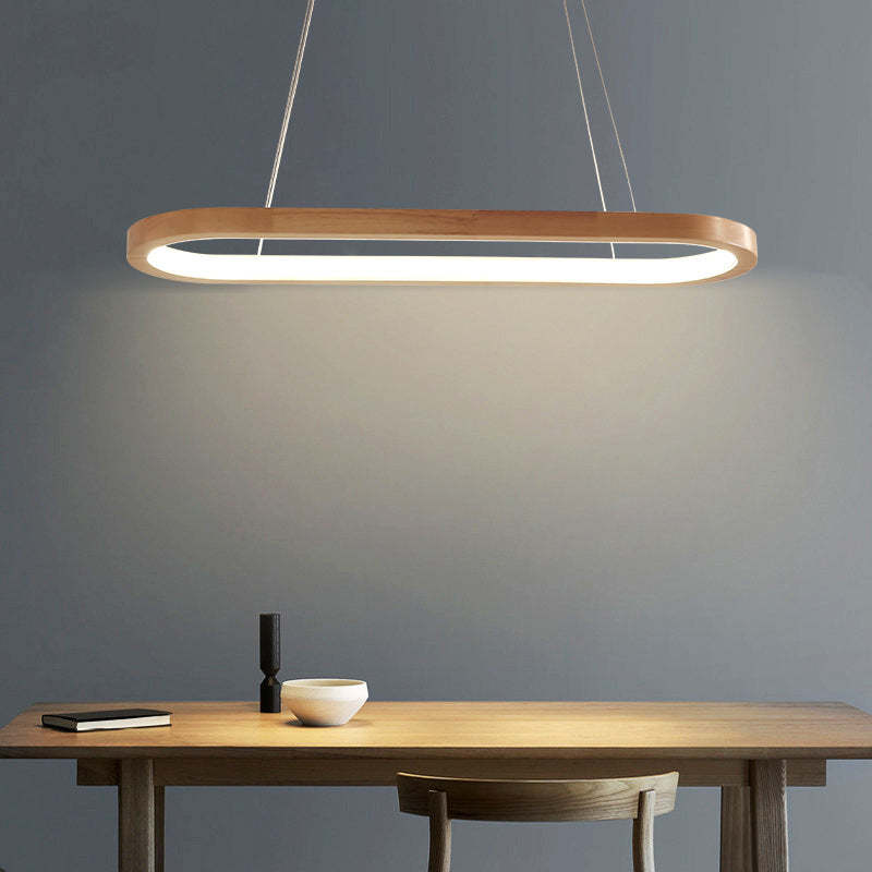 Lámpara colgante LED LumaWood con acabado en madera y sutiles detalles metálicos