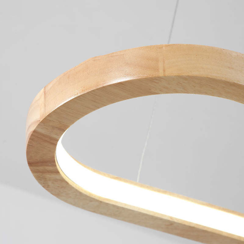 Lámpara colgante LED LumaWood con acabado en madera y sutiles detalles metálicos