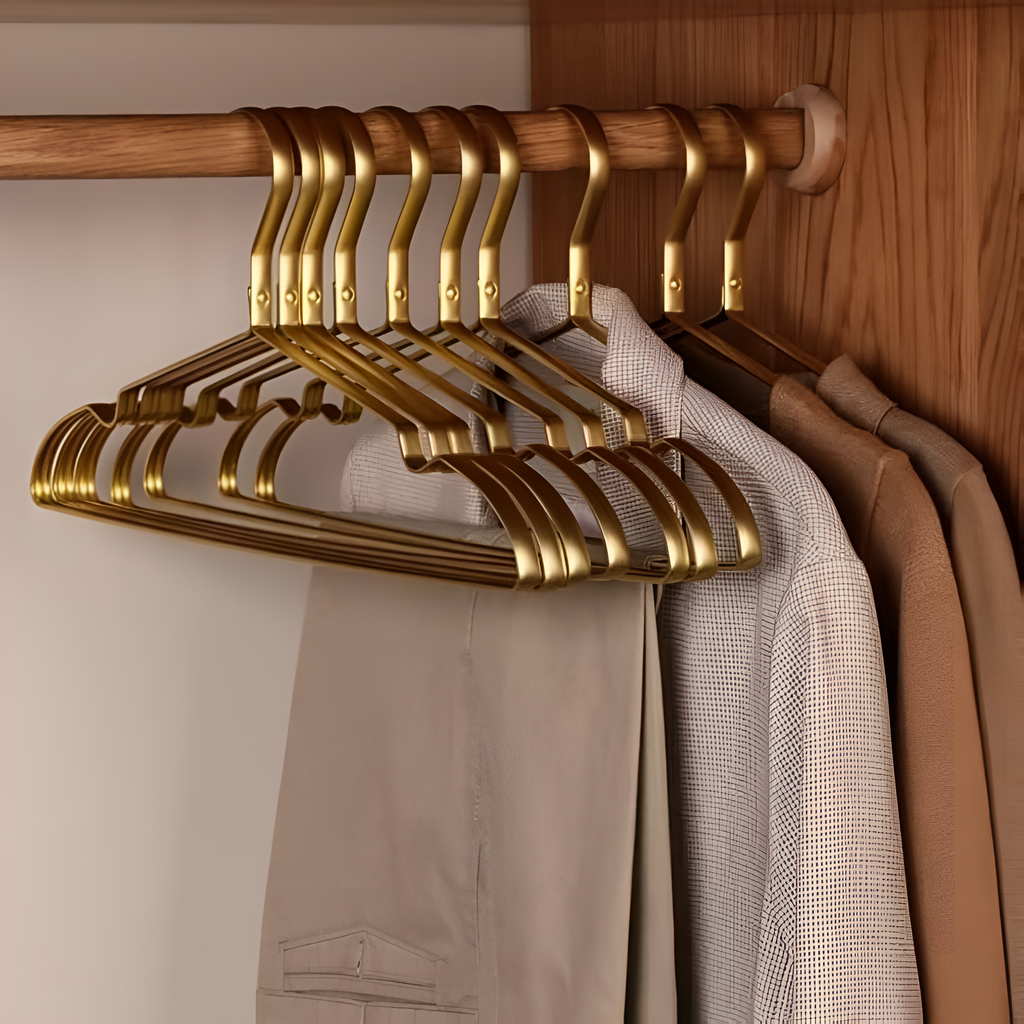 Delicate Fabric Nonslip Hangers Made From Premium Aluminum Alloy