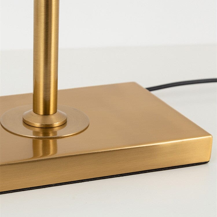 Lampada da terra in stile Art Deco con finitura oro Aurelia per interni eleganti