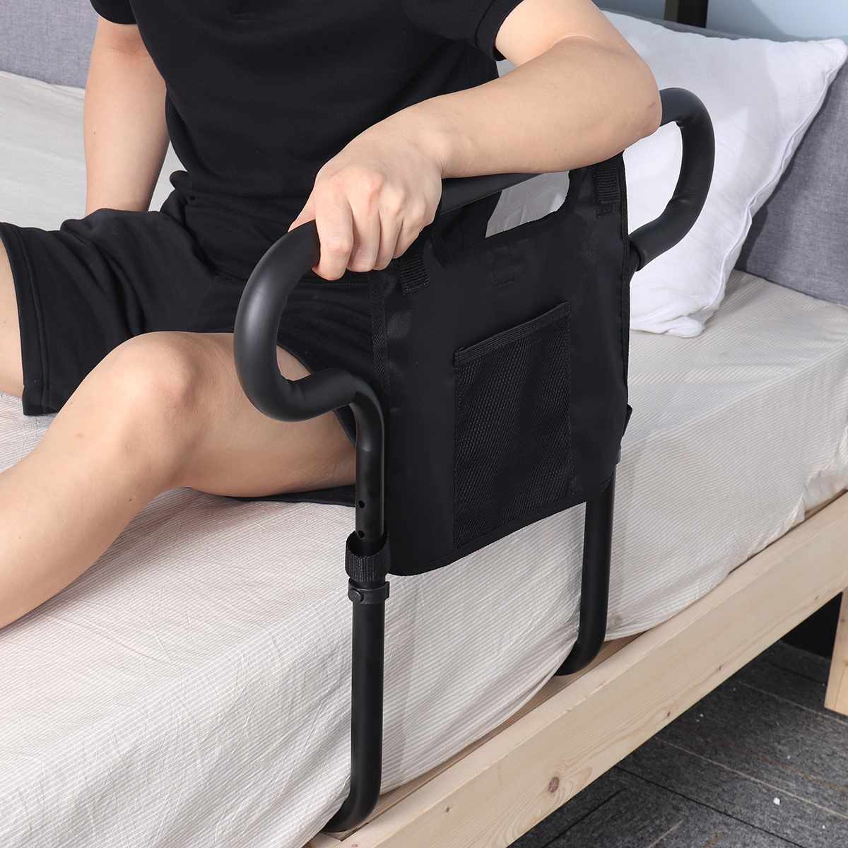 CareMate universellt sängräcke med förvaringsficka för äldre