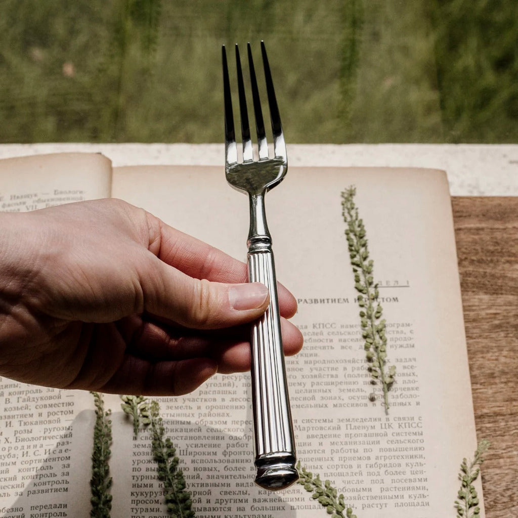 Bellemont Roman Flatware Set For Everyday Meals And Special Occasions