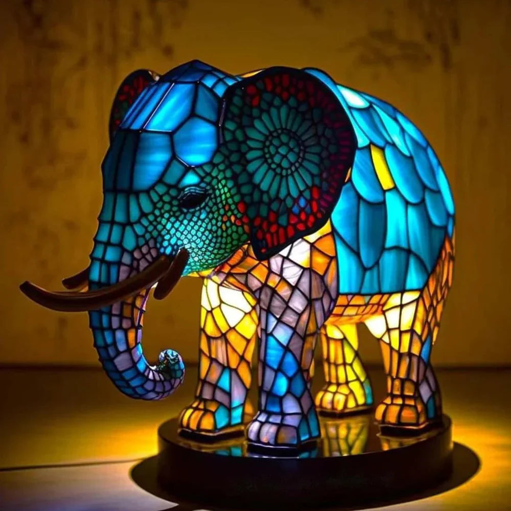 Vitrafauna Buntglas-Motivbeleuchtung mit farbenfroher Illumination