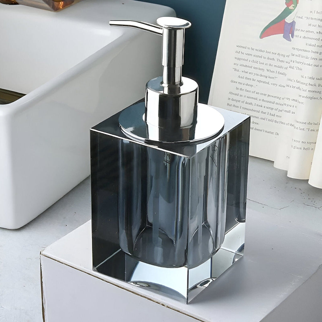 Colecția de Accesorii pentru Baie LumaGlass Elite Crystal pentru Băi Elegante