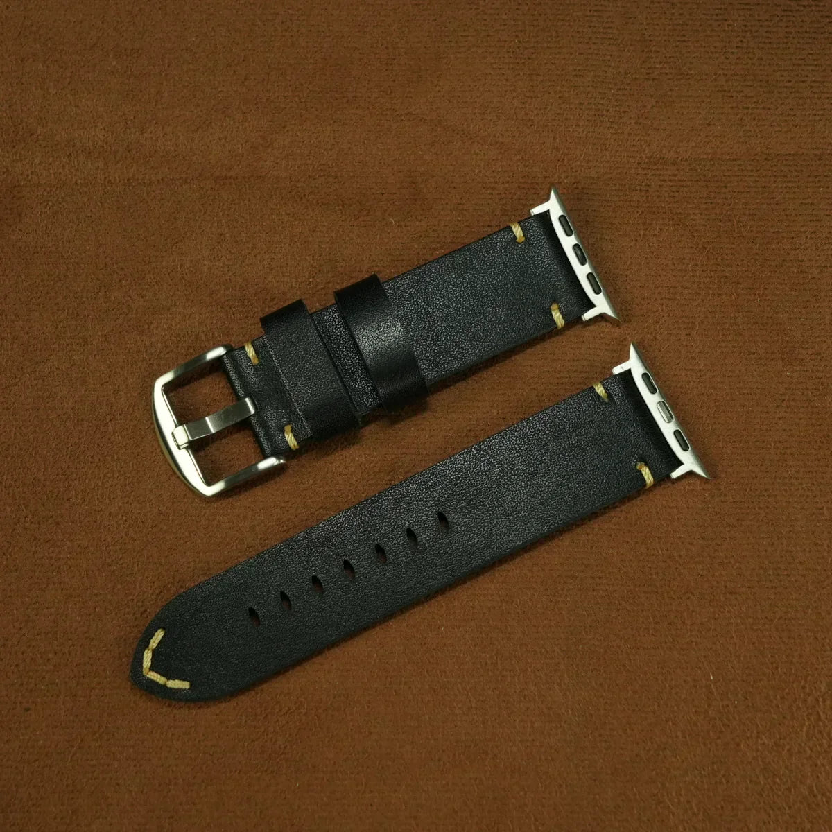 Cinturino in pelle Marlo per Apple Watch in stile classico senza tempo