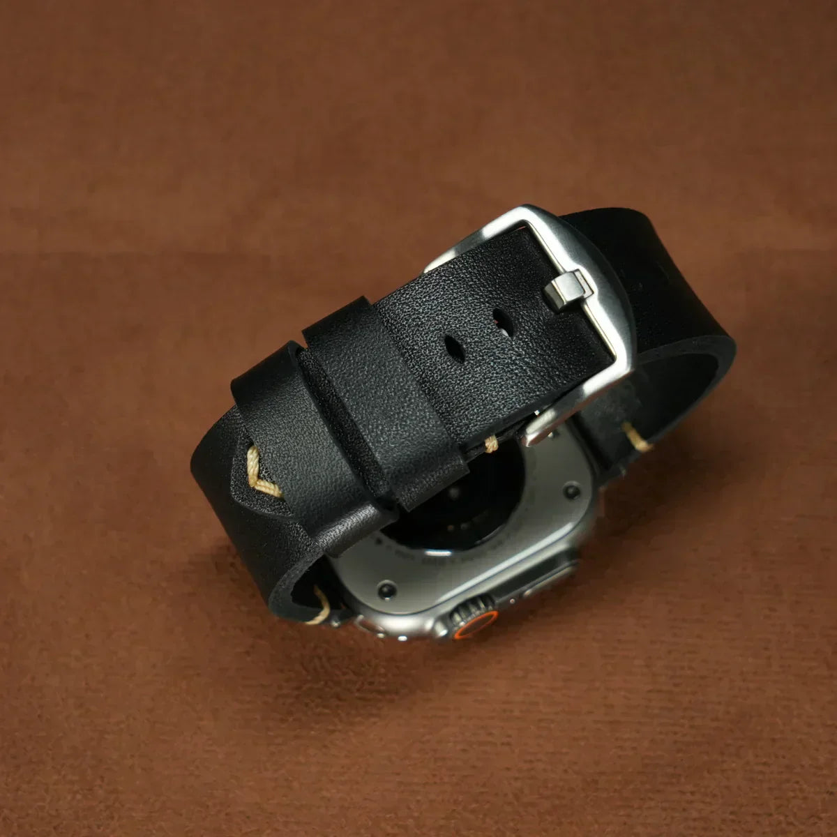 Cinturino in pelle Marlo per Apple Watch in stile classico senza tempo