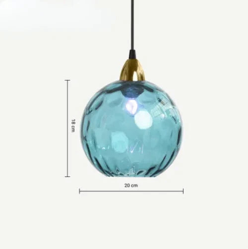 Lumisphere-riippuvalaisin lämpimällä lasipallolla olohuoneisiin