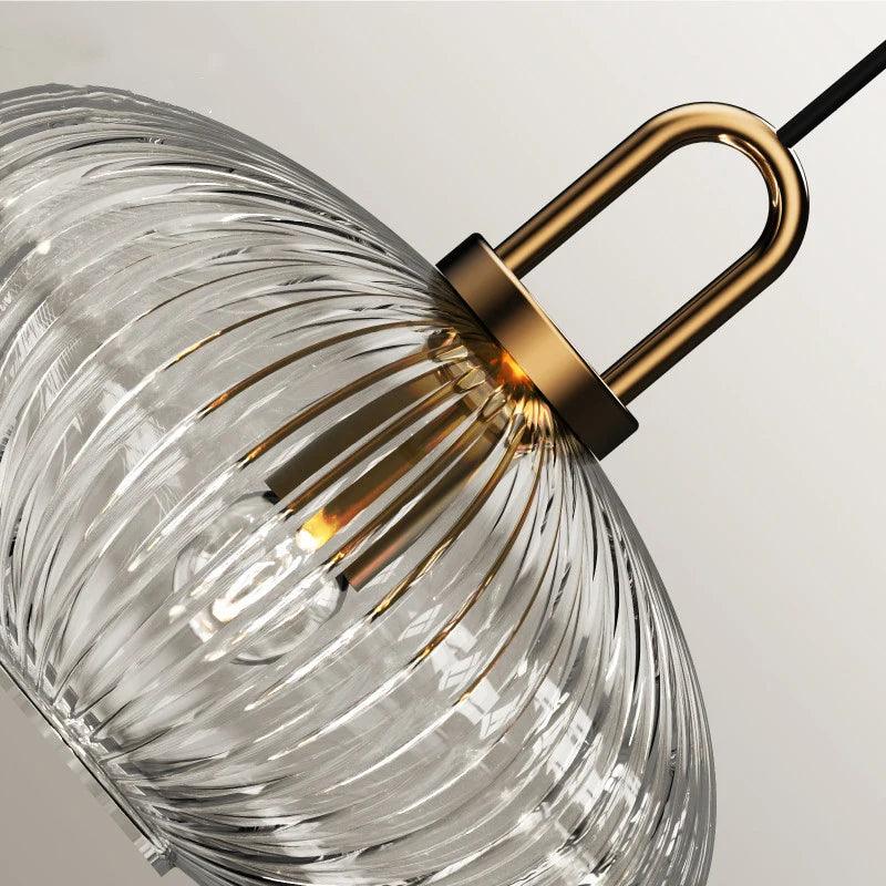 Lampada a sospensione Liora dalla collezione Glass Stone per spazi interni