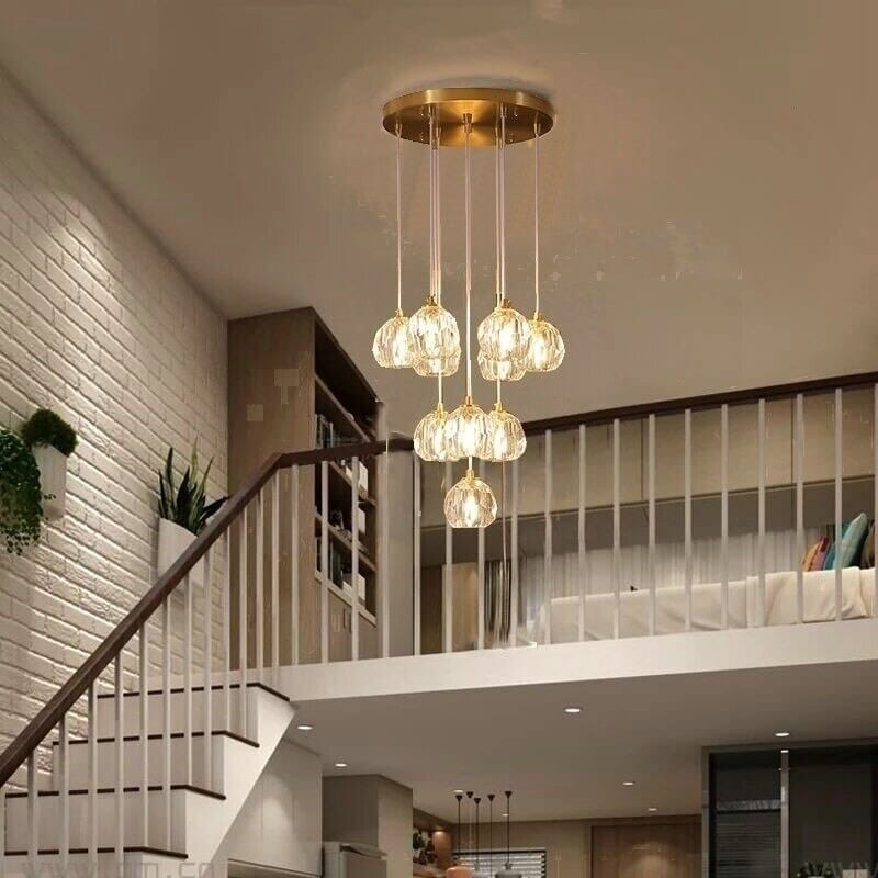 Luminara-krona lyser elegant upp moderna interiörer