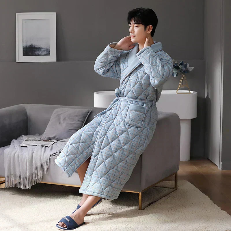 Robe de Banho Acolchoado CozyLayer para Conforto e Calor no Inverno