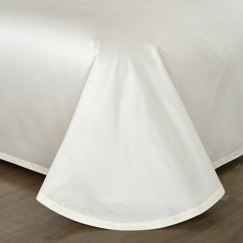 LyraSilk Bedding Set In Egyptian Cotton With Silk Stripe Accents