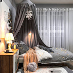 Dosel para cama infantil LumaNest con borlas en blanco, rosa y gris