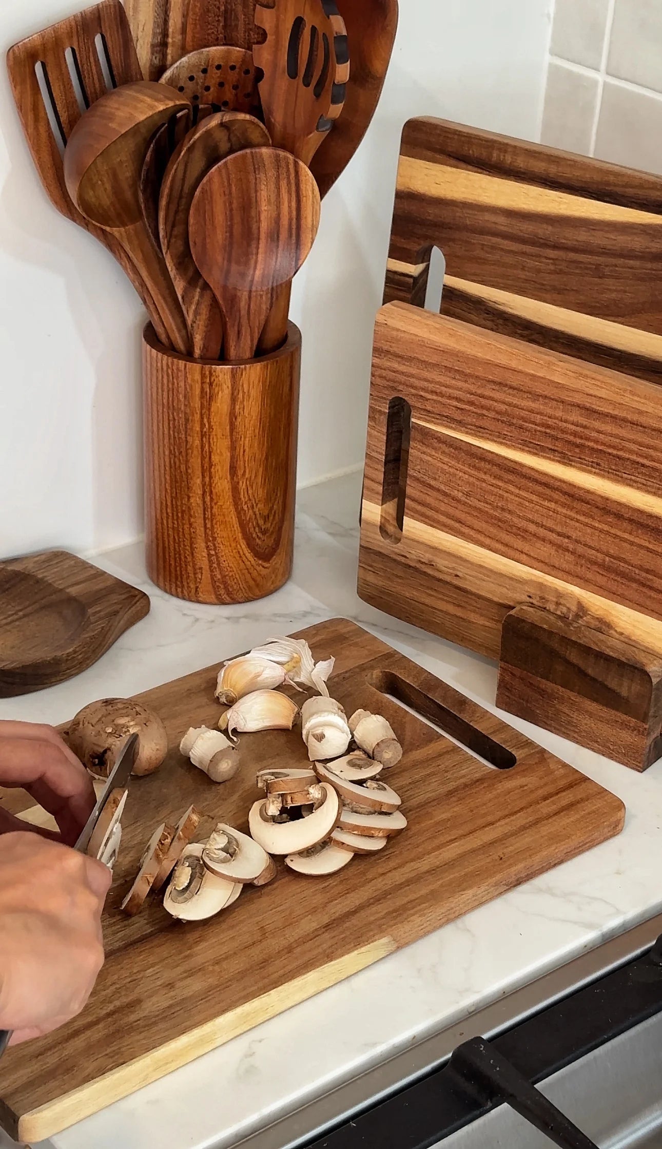 Conjunto de 9 Peças de Utensílios de Cozinha em Teca Natural