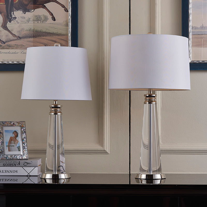 Lampe de table avec accent en cristal pour chambre et salons