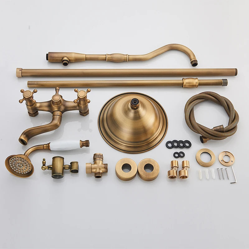 Installation de douche encastrée en laiton antique Marlen pour usage intérieur ou extérieur