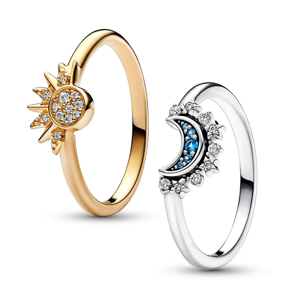 Anillo de Cristal Plateado Lunara con Diseño de Sol y Luna para un Look Celestial Audaz