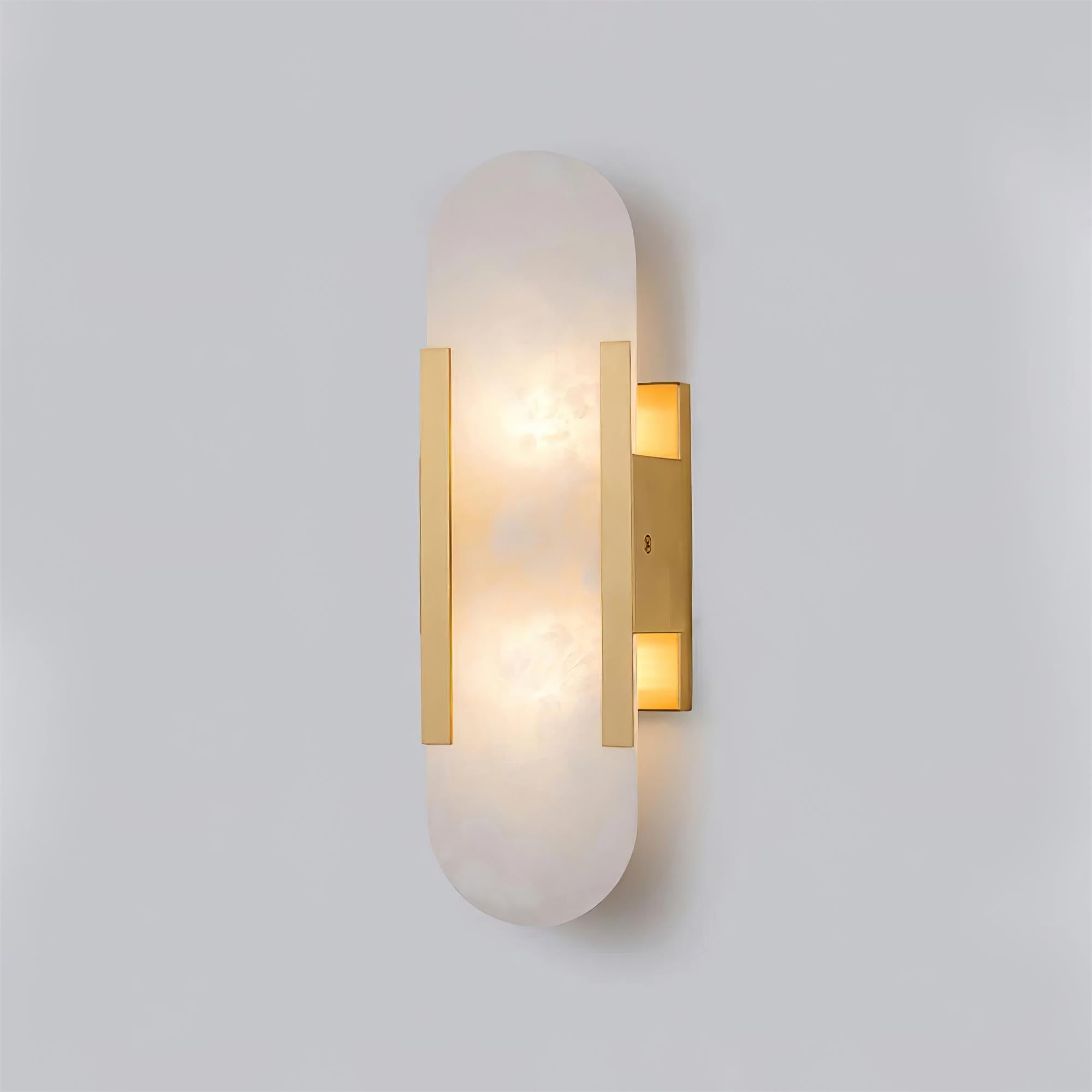 Nástěnná lampa Lunara Alabaster s jemným teplým světlem