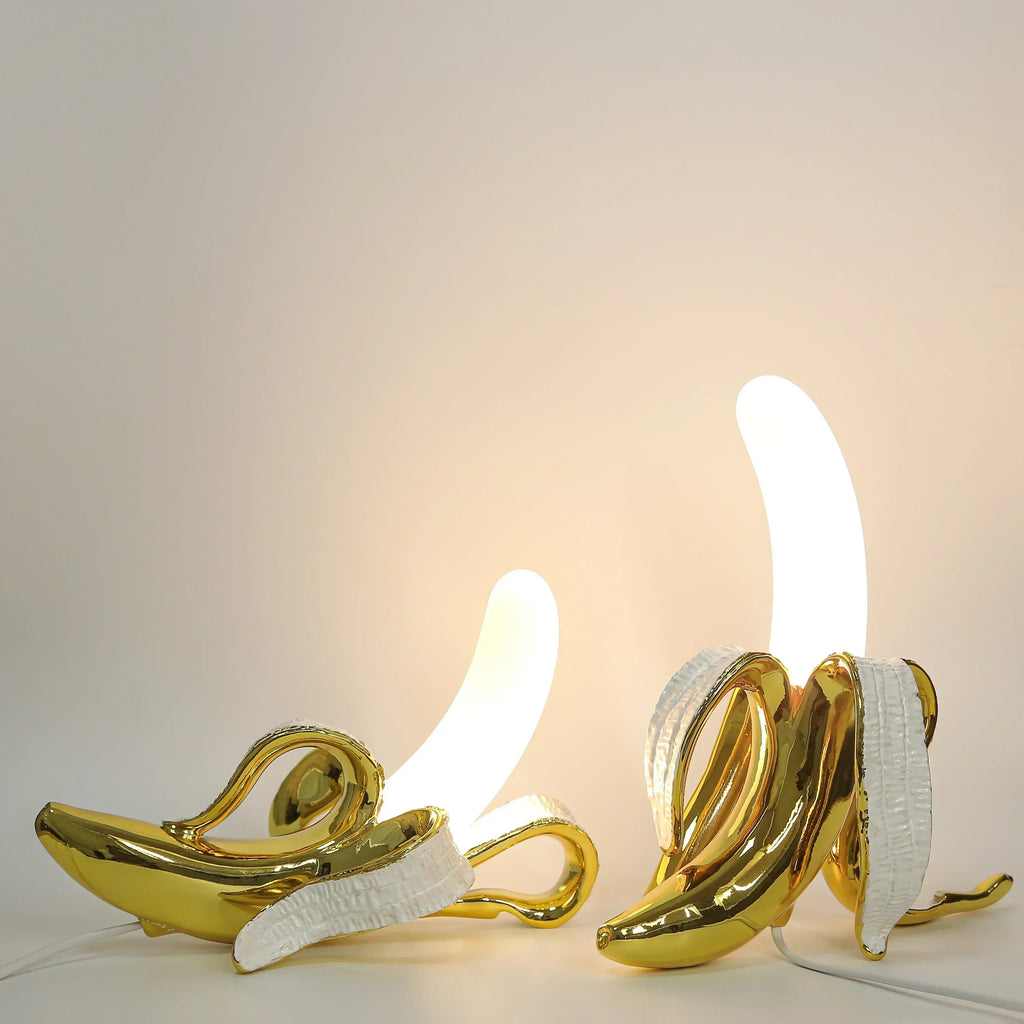 Lampada da tavolo BananaShine Banana per arredamento moderno