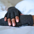 Breathable Compression Gloves for Hand Comfort and Daily Support