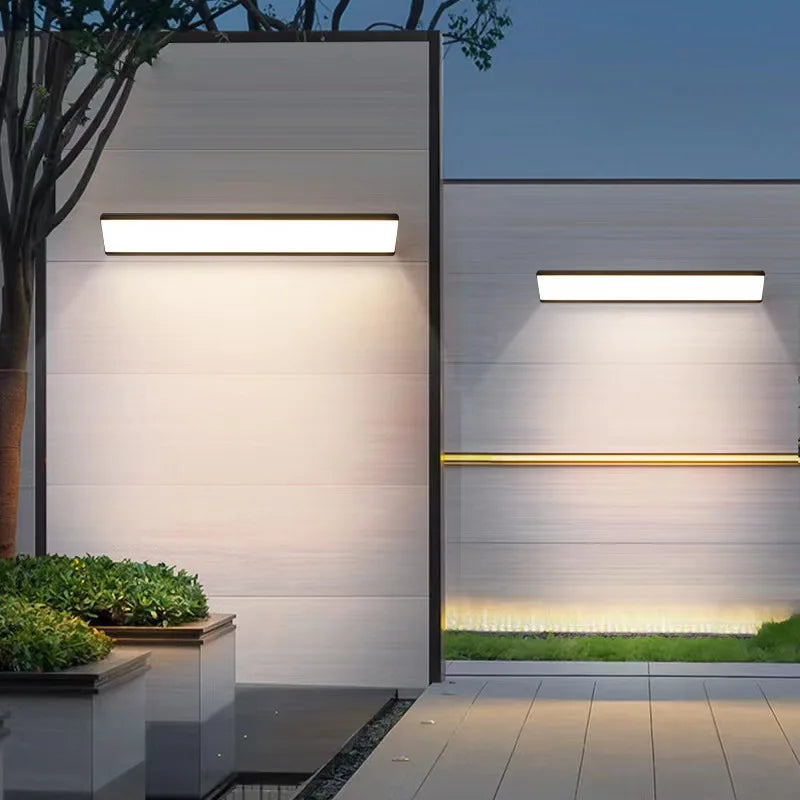 Luminária LED Exterior Impermeável Lumera para Realce de Parede de Pátio