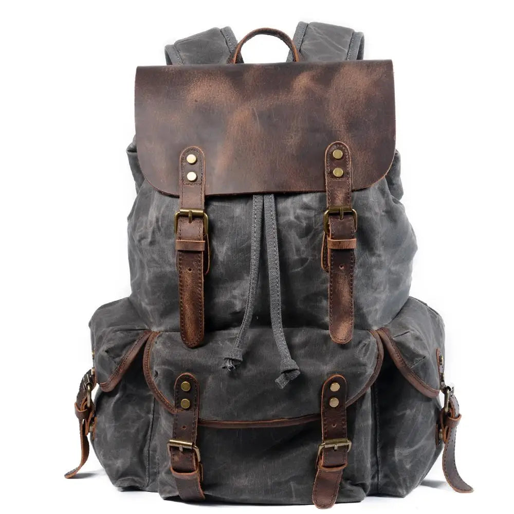 Zaino da viaggio Ridgeway con dettagli in pelle e tela resistente