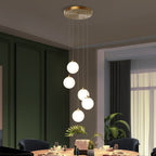Lampada a sospensione Liora Orb per ingressi e hall eleganti