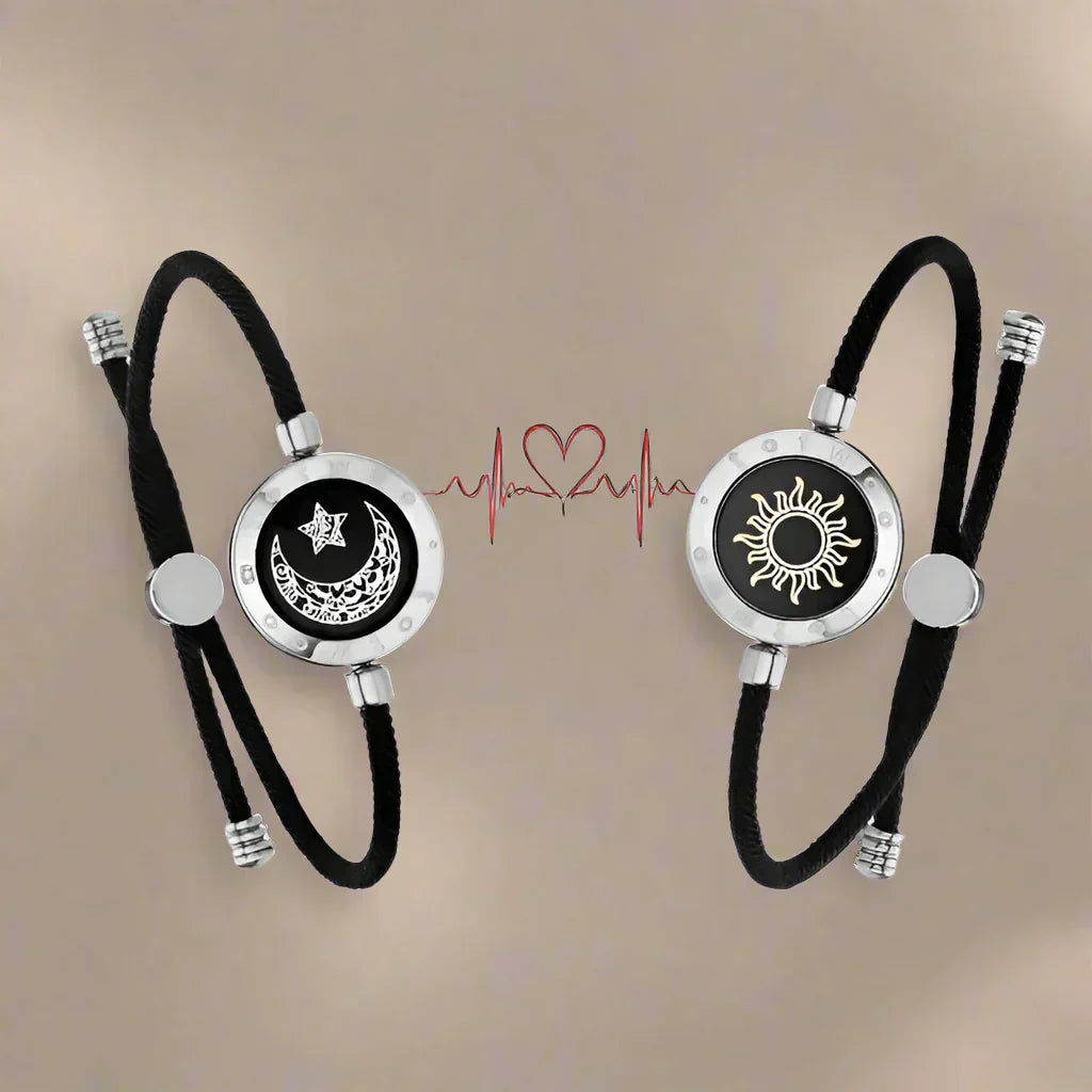 AuroraBond Across Miles -kaksirannekorut valolla ja värinöillä