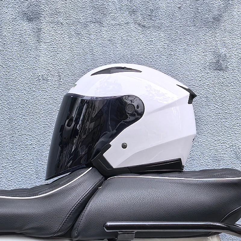 Lightweight 3/4 Motorcycle Helmet with Dual Visor