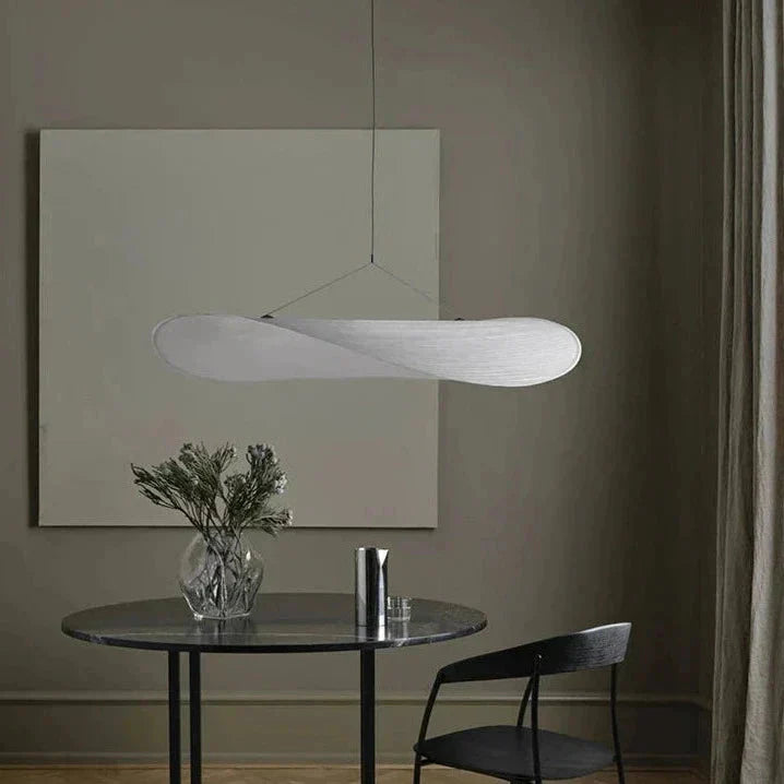 Lyra pendel med LED accent, Tyvek-skærm og chipmotiv