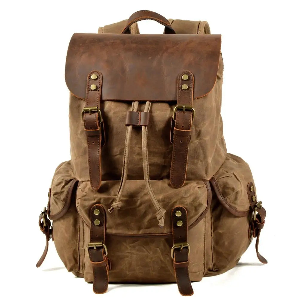 Zaino da viaggio Ridgeway con dettagli in pelle e tela resistente