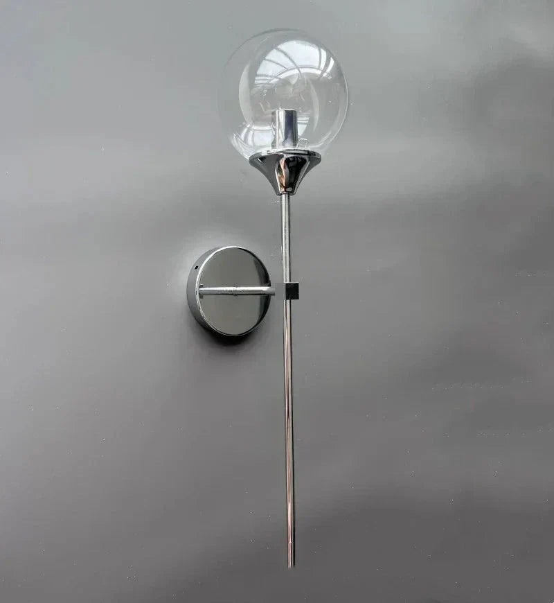 Nástěnné lampy kolekce Maren s leštěným kovovým povrchem