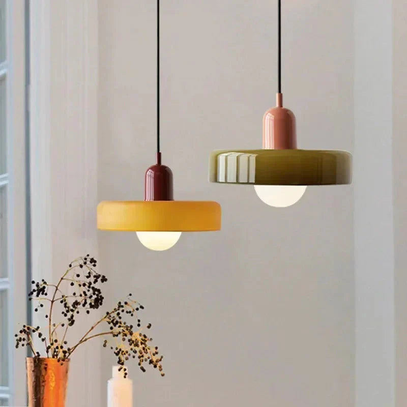Závěsné LED svítidlo Elara s křišťálovým sklem, patice E27, 90 až 260 V