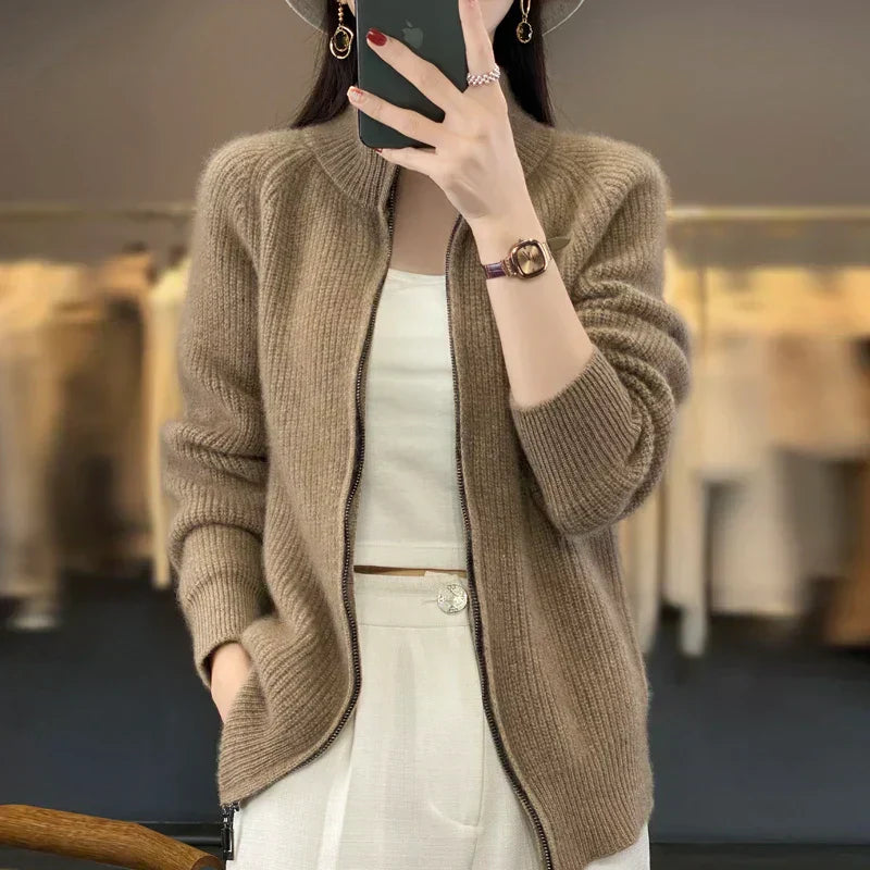 NovaWeave 100% reine Woll-Strickjacke mit Reißverschluss für Damen