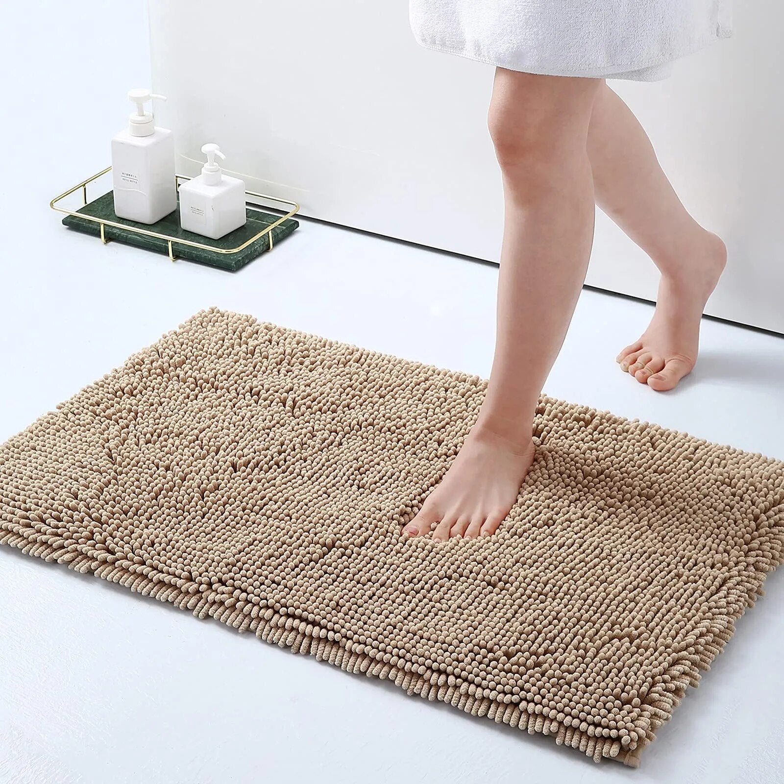 AquaNest Thick Absorbent Bath Mat With Secure Backing For Bathrooms