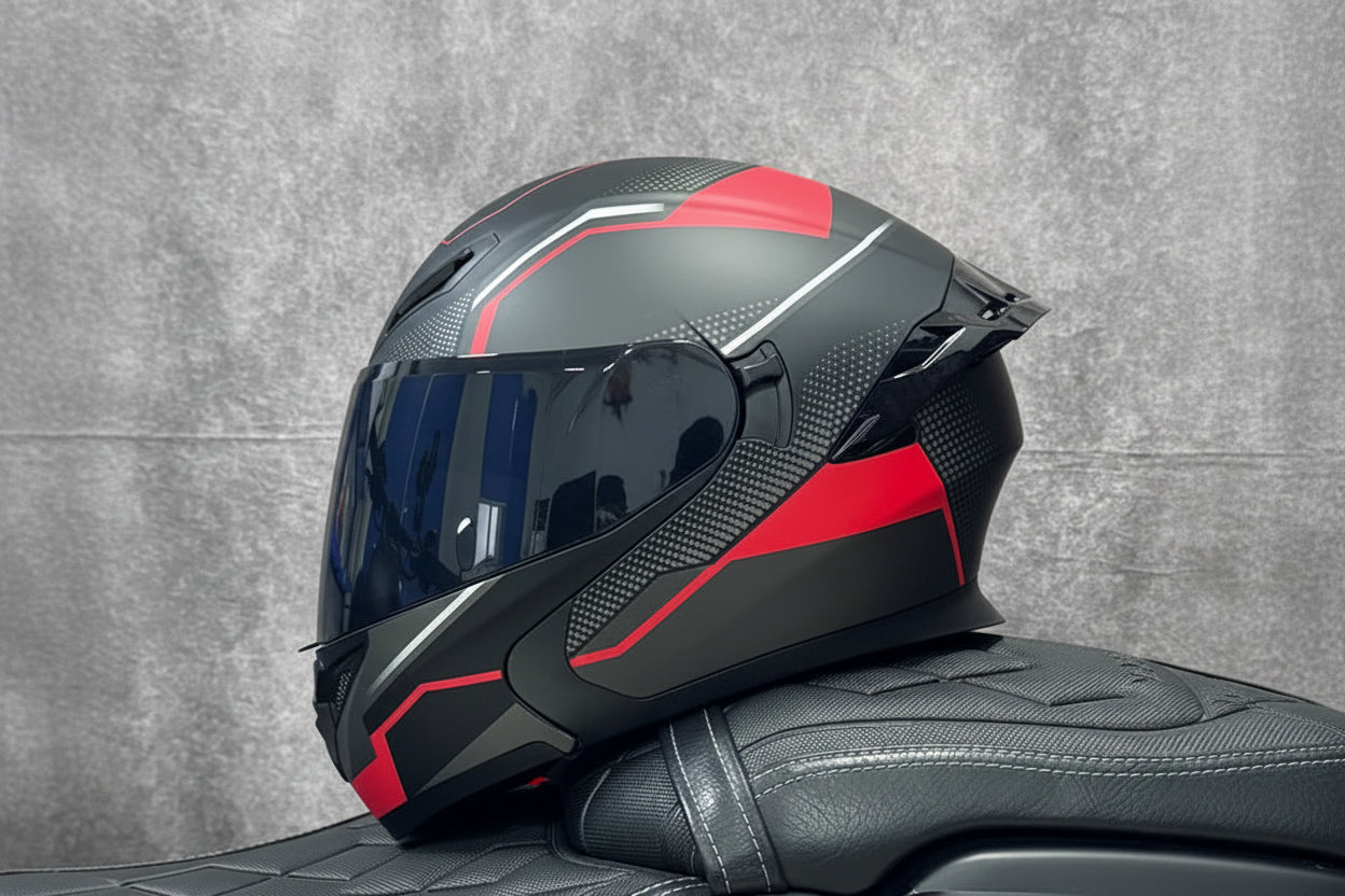 Casco Integrale Moto Ribaltabile con Doppia Lente e Ala Aerodinamica Posteriore Certificato DOT