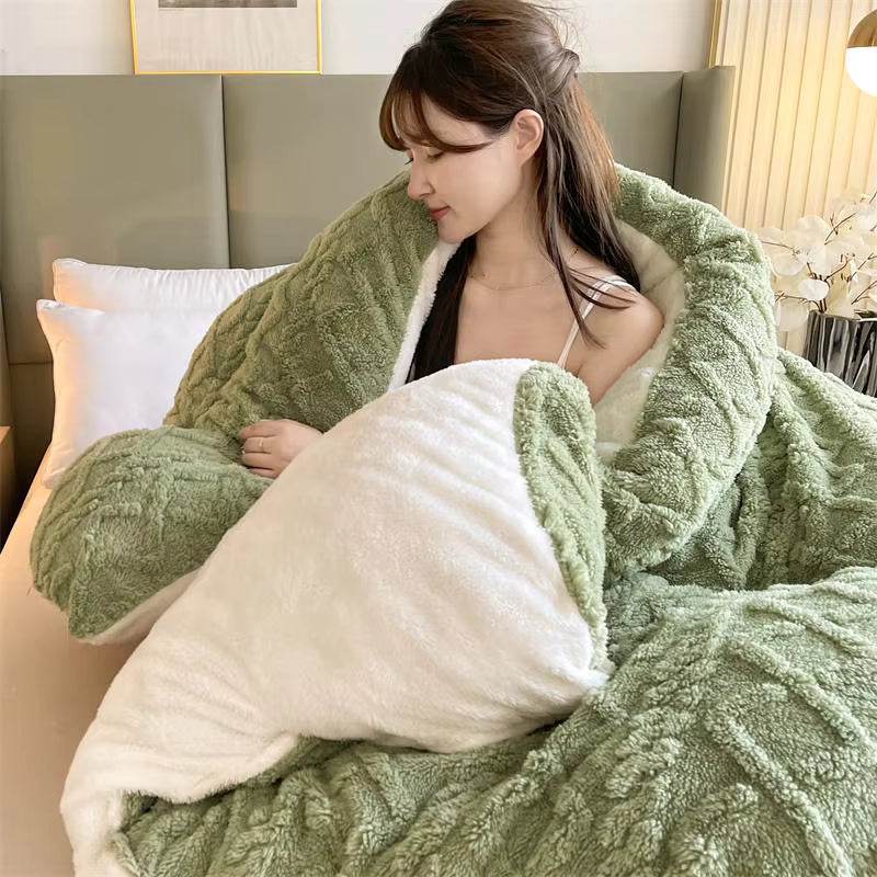 Cozy NylaWeave Weighted Blanket With Lamb Cashmere For Winter Comfort